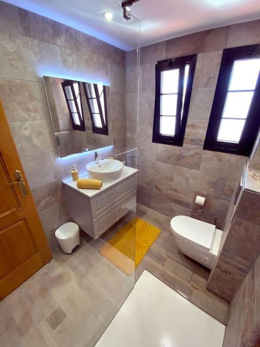 Villa Nina 'Luxury Villa In The Sun' คอร์ราเลโฮ ภายนอก รูปภาพ