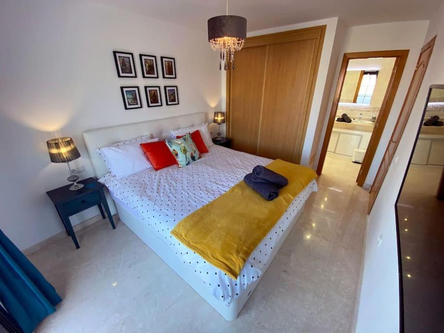 Villa Nina 'Luxury Villa In The Sun' คอร์ราเลโฮ ภายนอก รูปภาพ