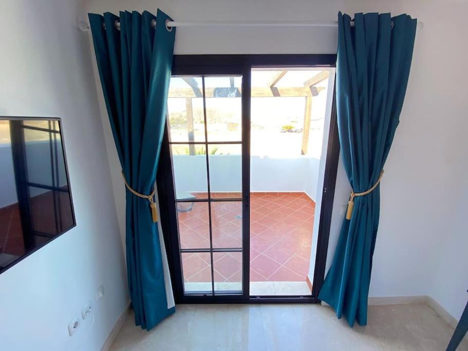 Villa Nina 'Luxury Villa In The Sun' คอร์ราเลโฮ ภายนอก รูปภาพ
